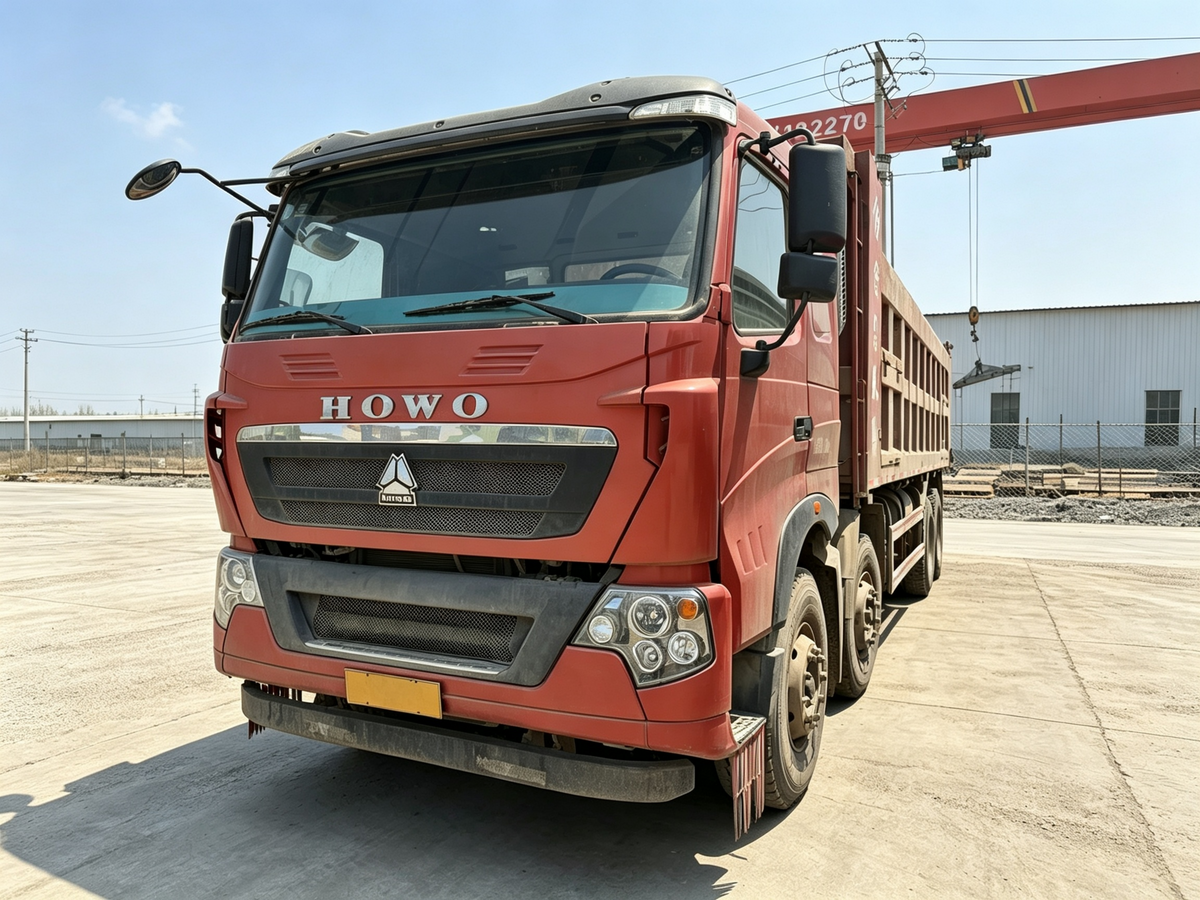 Used SINOTRUK HOWO 440 HP 8×4 Rear Tipping Dump Truck-543