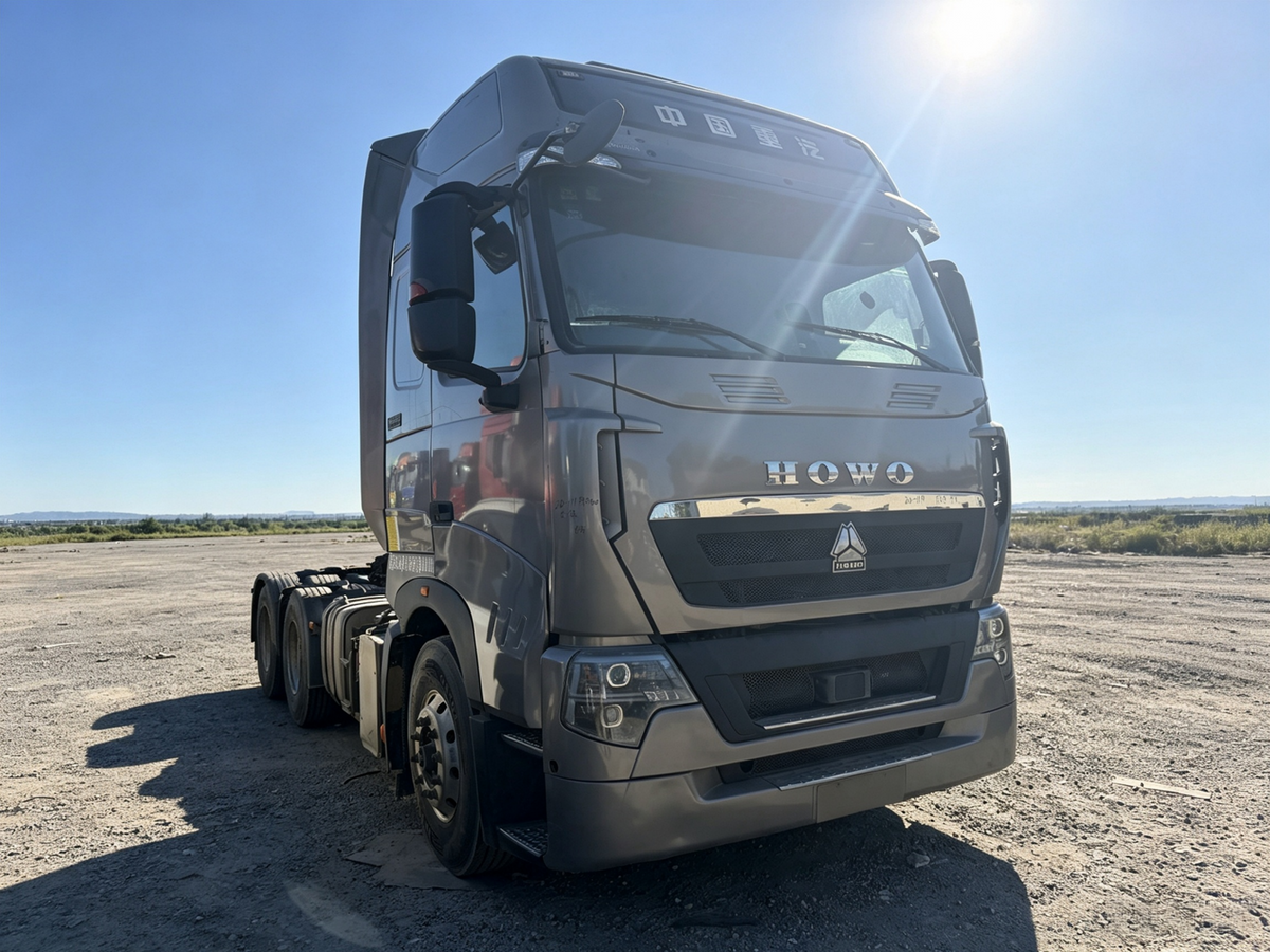 Used 2021 SINOTRUK HOWO T7H 480 hp 6X4 Tractor Truck
