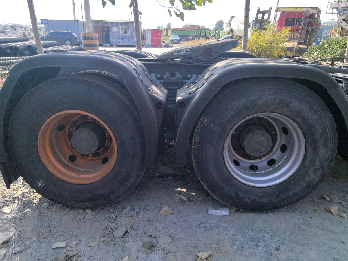 Used 2022 SINOTRUK HOWO TH7 500 hp 6X4 Tractor Truck