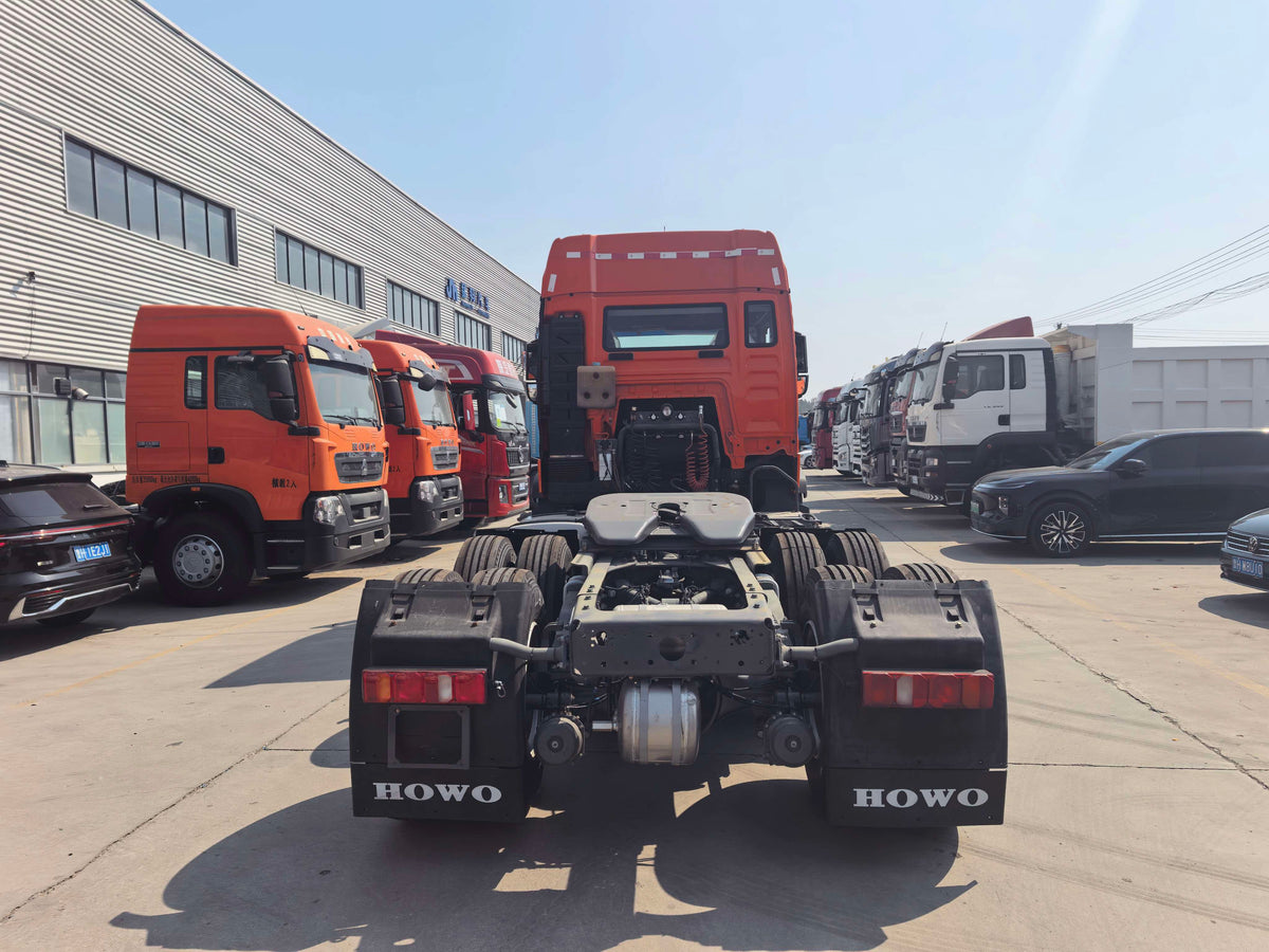 Used 2021 SINOTRUK HOWO TX 460 hp Several thousand km 6X4 Tractor Truck