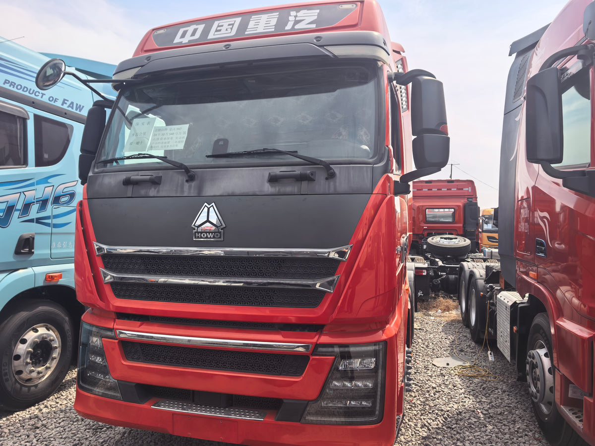 Used 2024 SINOTRUK HOWO TH7 540 hp 90,000 km 6X4 Tractor Truck