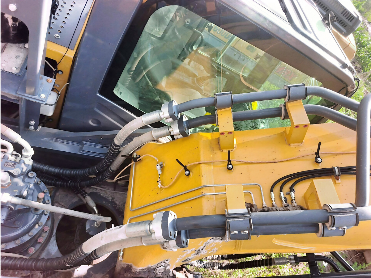 Used XCMG XE490DK 48.1 t Crawler Excavator - Unit 00018