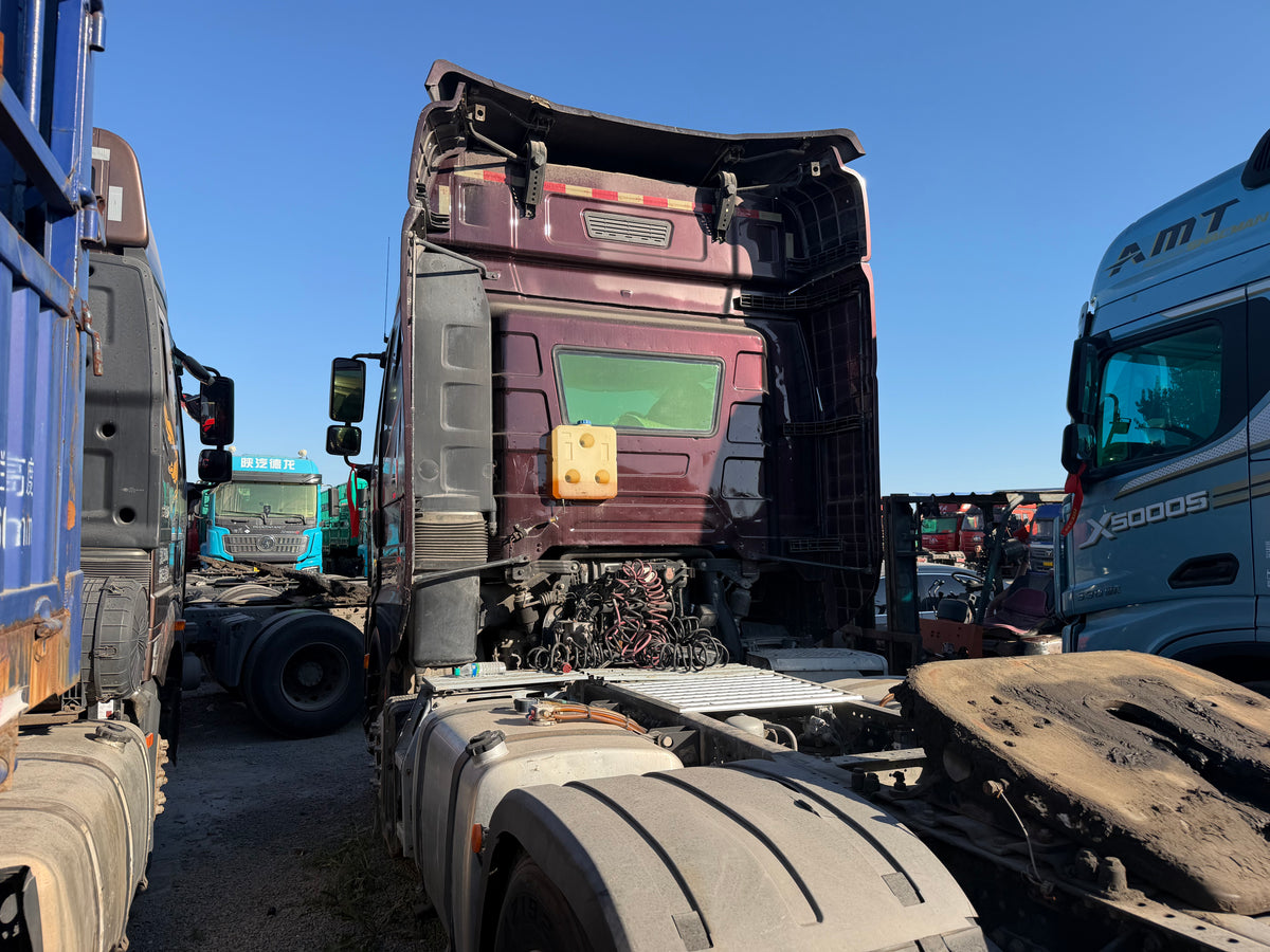 Used 2024 FAW Jiefang J6V 560 hp 6X4 Tractor Truck