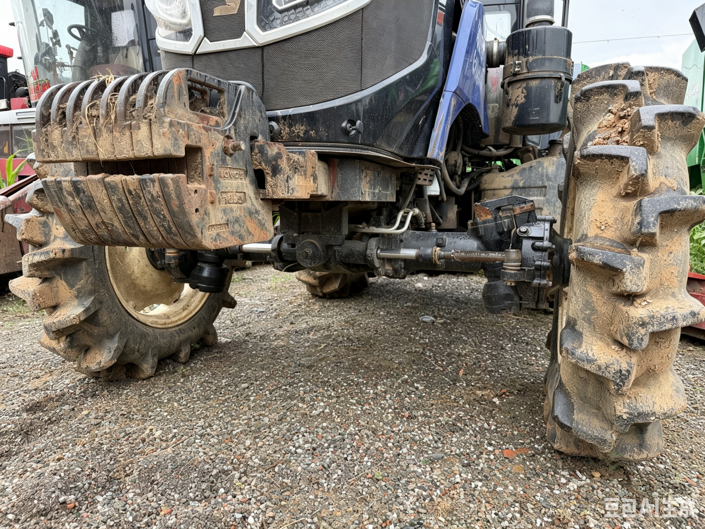 Used LOVOL Oubao M904-B 90 HP 4WD Tractor