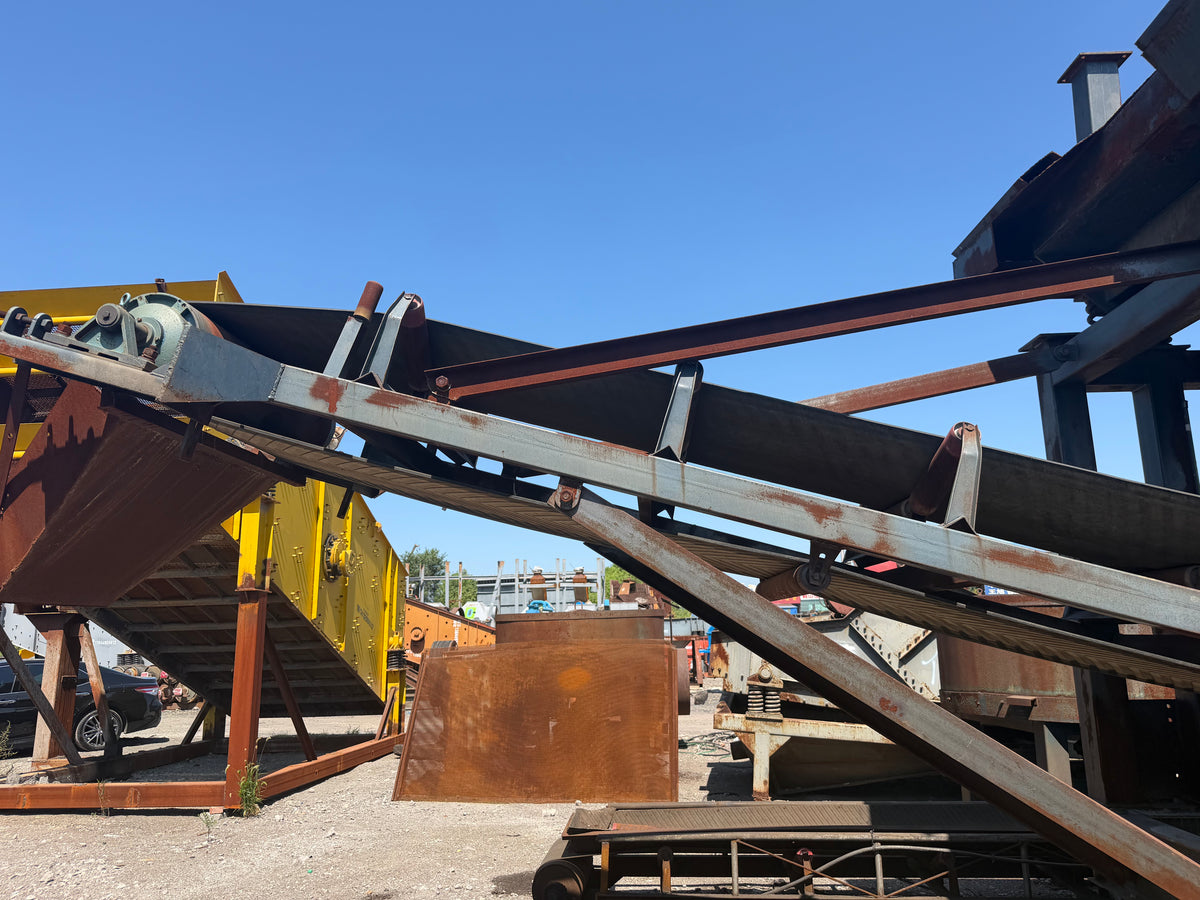 Used PF1315 Tire-type Mobile Impact Crushing Station