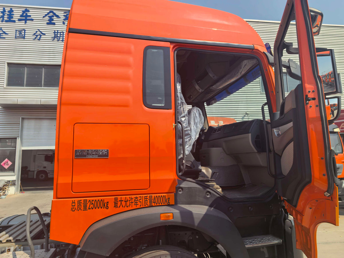 Used 2021 SINOTRUK HOWO TX 460 hp Several thousand km 6X4 Tractor Truck