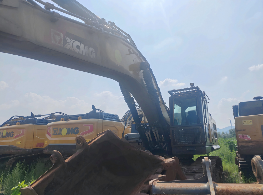 Used XCMG XE600DK MAX Crawler Excavator, 50‑Ton Unit 00018