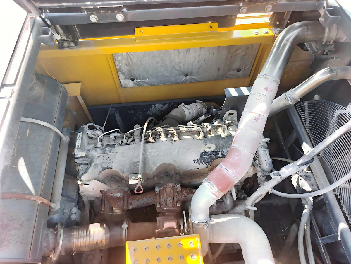 Used 2021 XCMG XE600DK MAX 59.5 t Crawler Excavator –  00084
