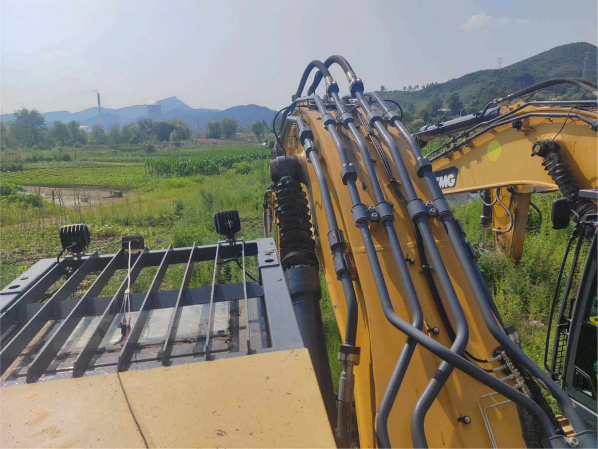 Used 2021 XCMG XE600DK MAX 59.5 t Crawler Excavator – Unit 00184