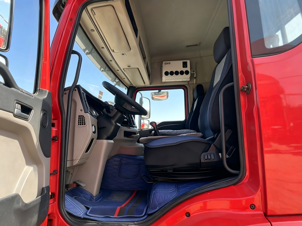 Used 2022 Shacman M3000S 480 hp 6X4 280,000km Tractor Truck-3611