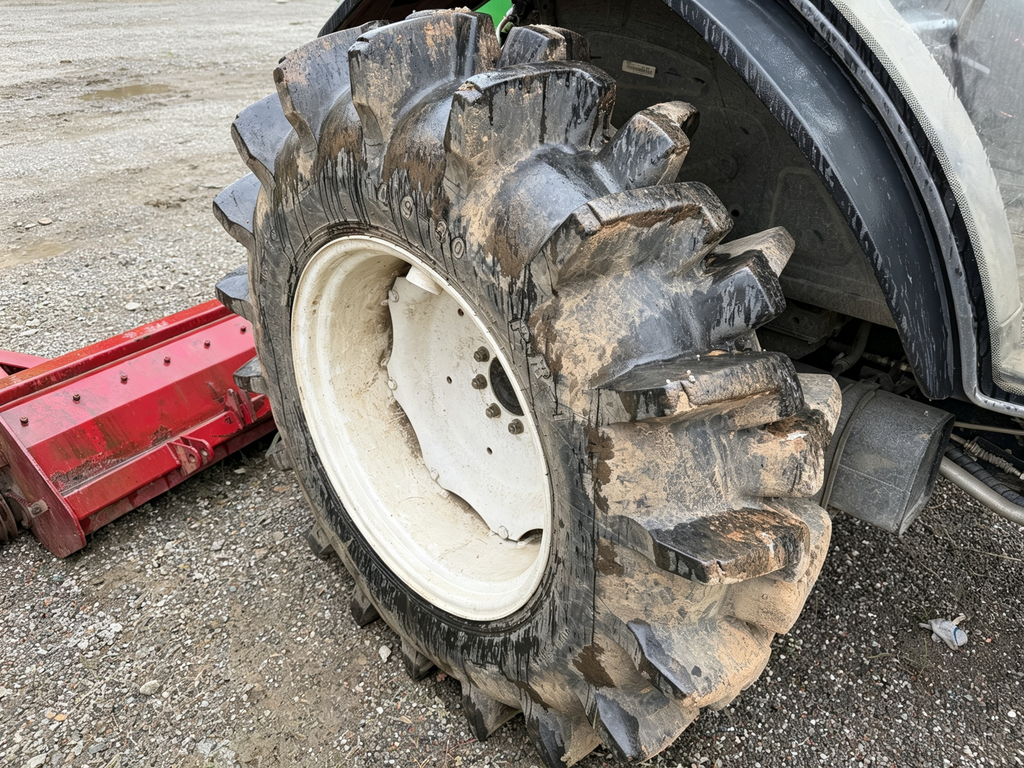 Used LOVOL Oubao M904-B 90 HP 4WD Tractor