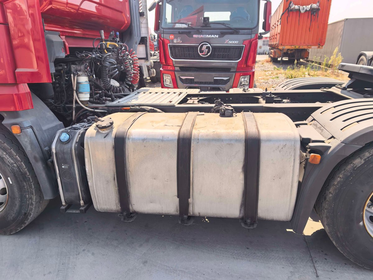 Used 2022 SHACMAN Delong X5000 480 hp 6X4 Tractor Truck