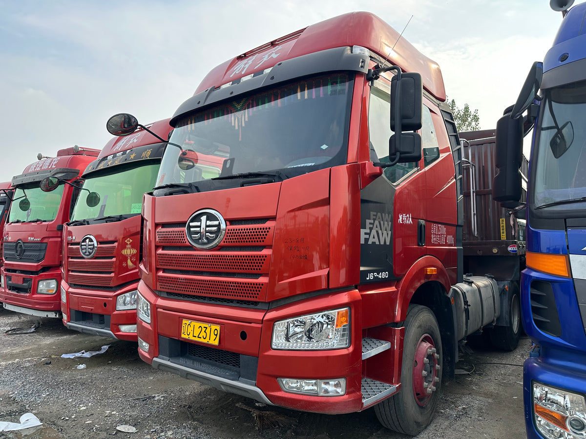 Used April 2023 FAW Jiefang J6P Heavy Duty Version Manual Transmission 90,008km 460 hp 6X4 Tractor Truck