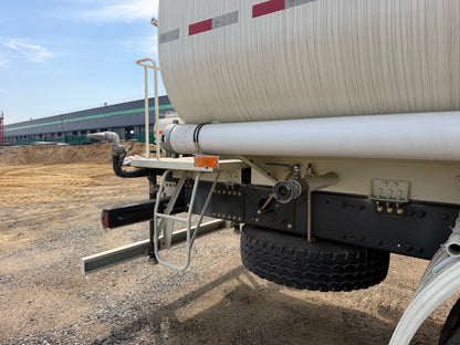New J6P‑350 350 hp 6X4 Anti-corrosion Liquid Tank Truck