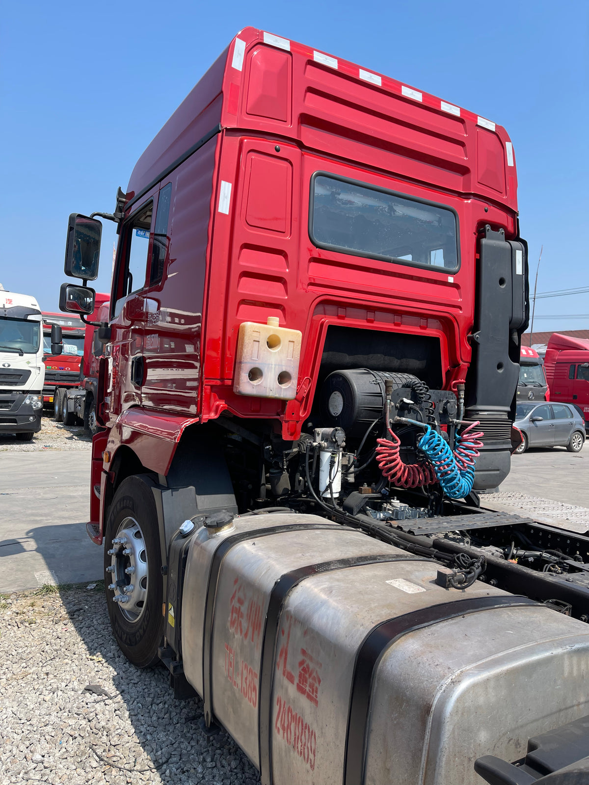 Used April 2023 SHACMAN Delong M3000S With hydraulic retarder 460 hp 9,0068km 6X4 Tractor Truck