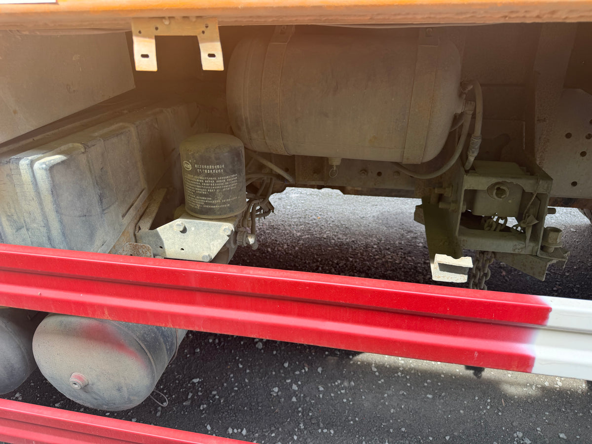 Used Shacman Delong X3000 430 HP 8×4 Dump Truck-101