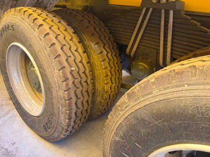 Remanufactured Sinotruk HOWO 371 hp 6X4 20,000L Water Sprinkler Truck