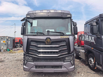 Used 2023 SINOTRUK HOWO 480 hp 200,000 km 6X4 Tractor Truck