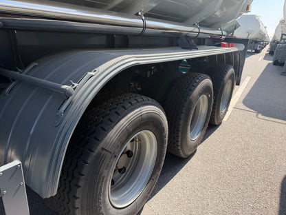 New FOTON TANK45000 60000 kg 12.5 m Aluminum Fuel Tank Semi-Trailer