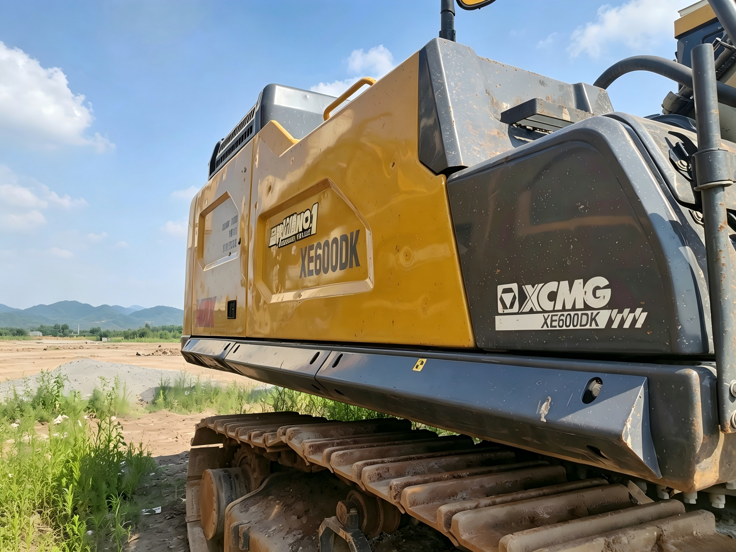 Used XCMG XE600DK MAX 59.5 t Crawler Excavator – Unit 00089