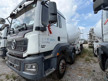Used Shacman Delong M3000S 350 hp 8X4 7.85m³ Concrete Mixer Truck