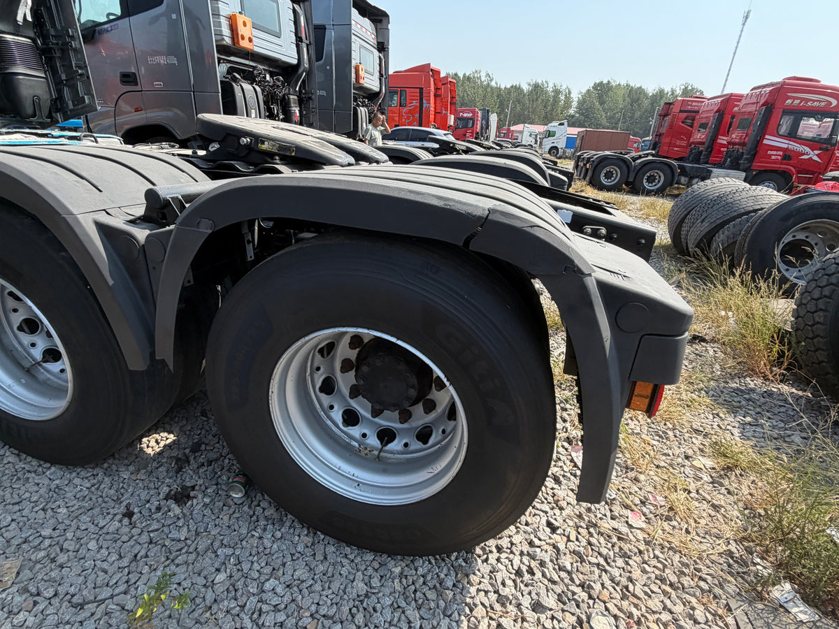 Used 2022 FOTON AUMAN GALAXY 660 hp 6X4 Tractor Truck