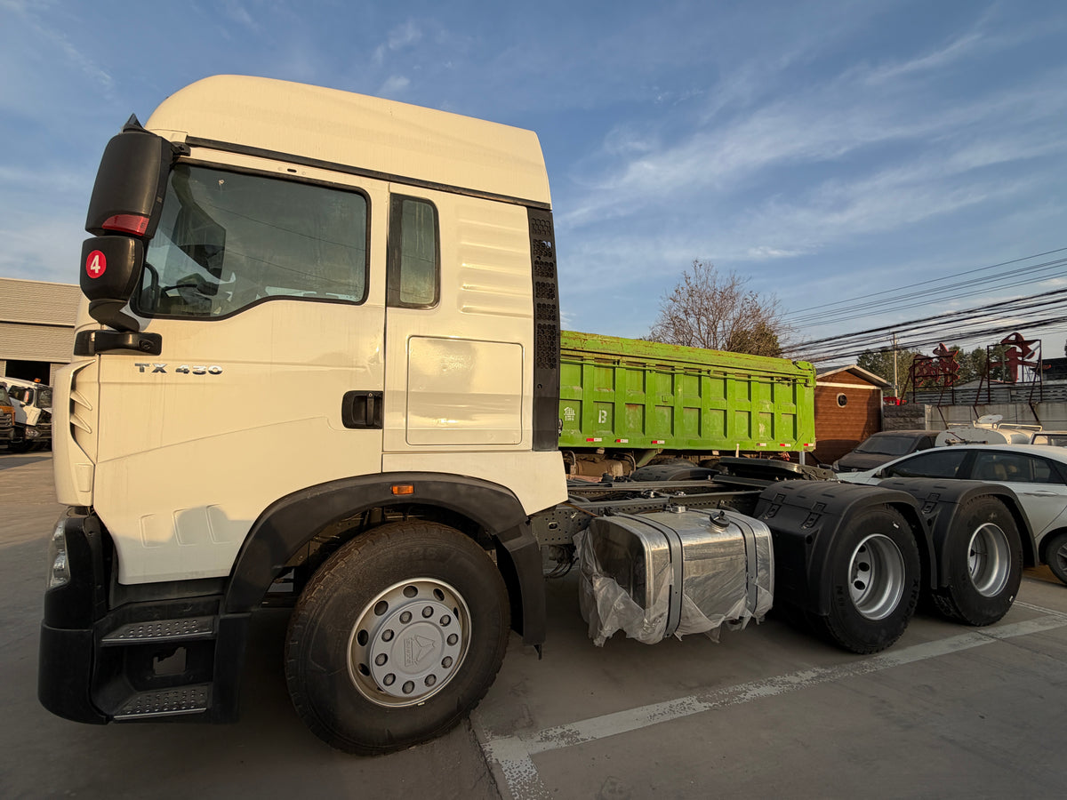 Used 2021 SINOTRUK HOWO TX 460 hp 6X4 Tractor Truck