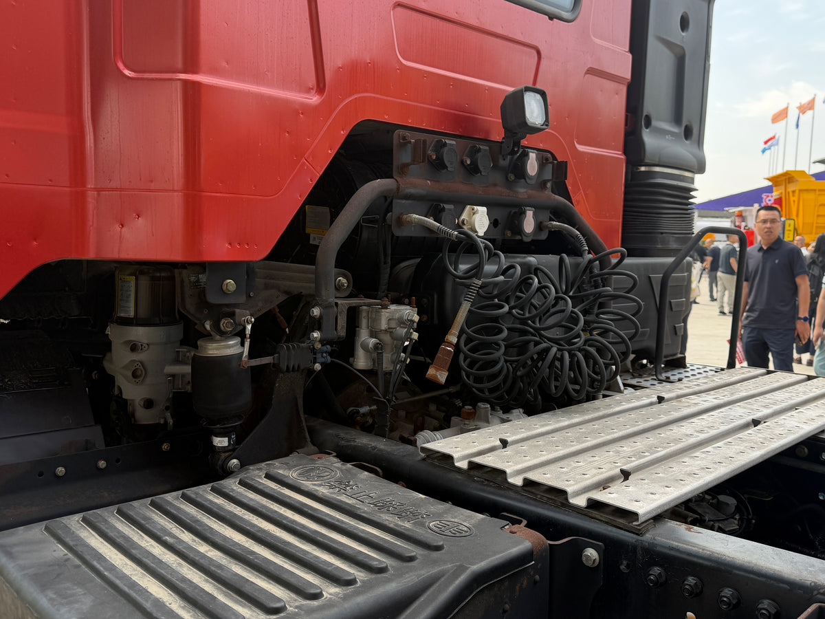 Used 2021 FAW J6P 460 hp 6X4 Tractor Truck