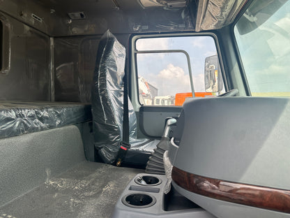 Remanufactured Sinotruk Howo 371 hp 8X4 Dump Truck