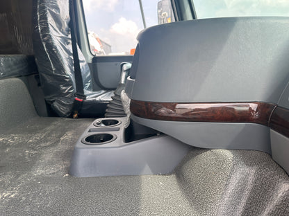 Remanufactured Sinotruk Howo 371 hp 8X4 Dump Truck