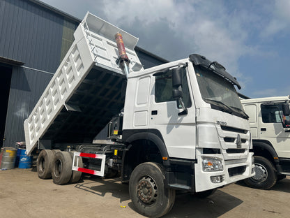 Remanufactured Sinotruk Howo 371 hp 8X4 Dump Truck