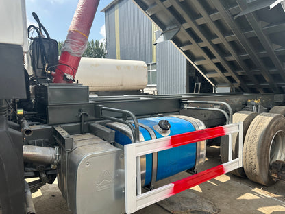 Remanufactured Sinotruk Howo 371 hp 8X4 Dump Truck