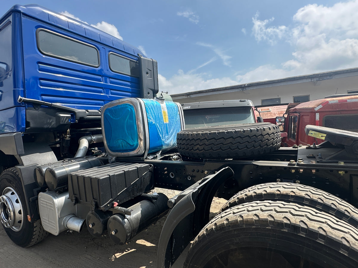 Remanufactured Shacman F3000 371 HP 6×4 Tractor Truck