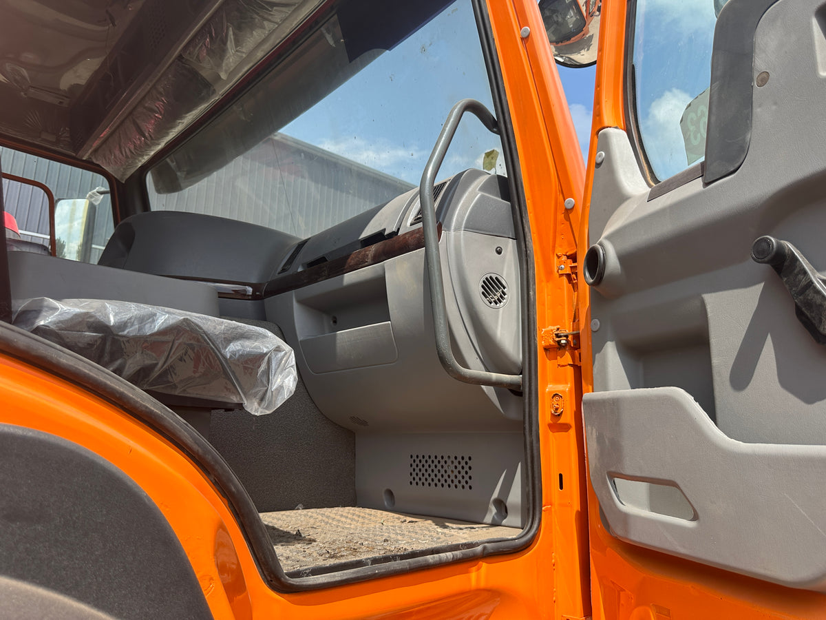 Remanufactured Sinotruk HOWO 371 HP 6×4 Tractor Truck