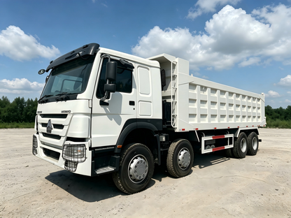Remanufactured Sinotruk Howo 371 hp 8X4 Dump Truck