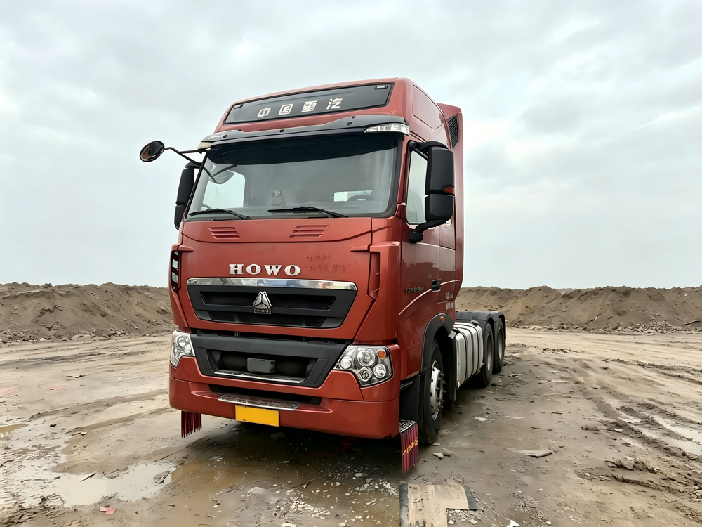 Used SINOTRUK HOWO 430 HP 6×4 Tractor Truck-1892
