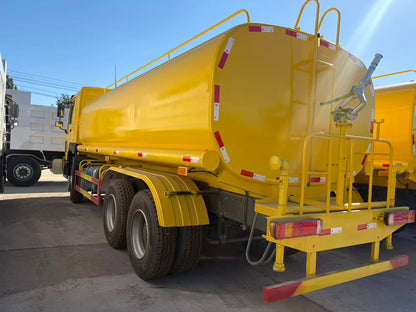Remanufactured Sinotruk HOWO 371 hp 6X4 20,000L Water Sprinkler Truck