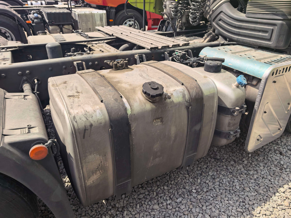 Used 2024 FAW JIEFANG J7 560 hp 6X4 Tractor Truck